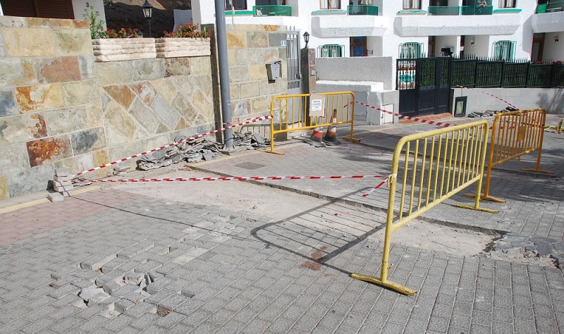 Mog�n acondiciona el adoquinado de la zona  tur�stica de Puerto Rico