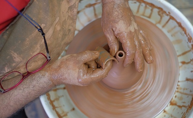 El Cabildo ayuda con 11.000 euros a los artesanos 