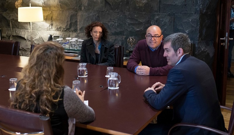 Gobierno y Peque�o Valiente buscan mejorar la asistencia oncolog�a pedi�trica 