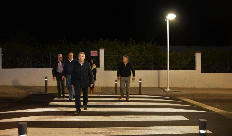 Maspalomas mejora la visibilidad y seguridad en 22 pasos peatonales