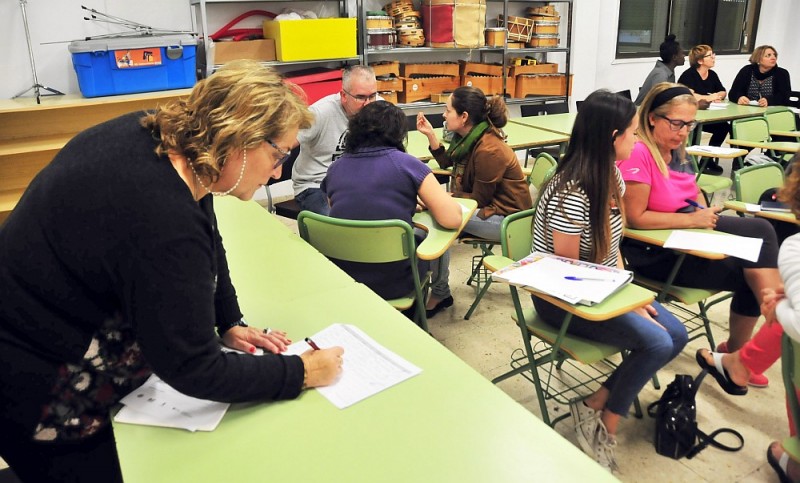 Maspalomas ofrece una sesi�n formativa sobre c�mo mejorar la comunicaci�n entre padres e hijos