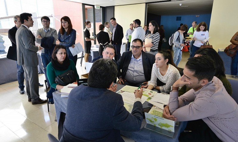 Empresarios, futuros emprendedores y estudiantes copan la Feria de Franquicias Franquishop