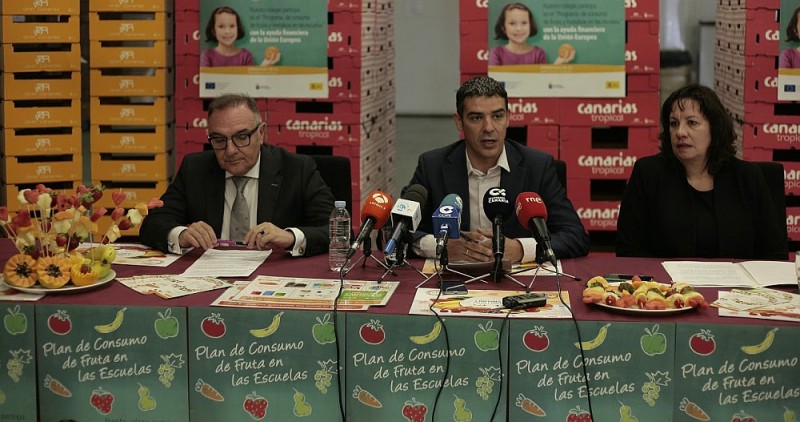 Canarias ampl�a el reparto de frutas y verduras a 54.270 alumnos y 210 colegios