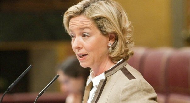 Ana Oramas pide que se tenga en cuenta a Canarias cuando se negocien los t�rminos del Brexit