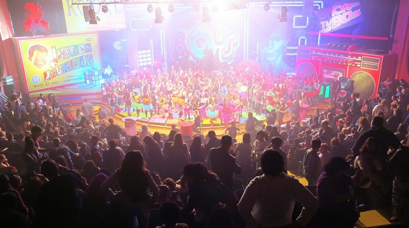 La Alegor�a, con 300 artistas y tres funciones, y La Cabalgatilla abren el Carnaval Pirata 