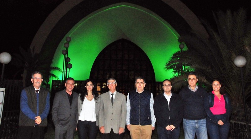 Playa del Ingl�s se suma a la marea verde de los actos de San Patricio  