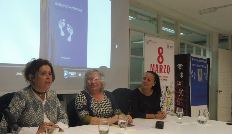 Paqui Dom�nguez  presenta su libro �Huellas compartidas� en Maspalomas