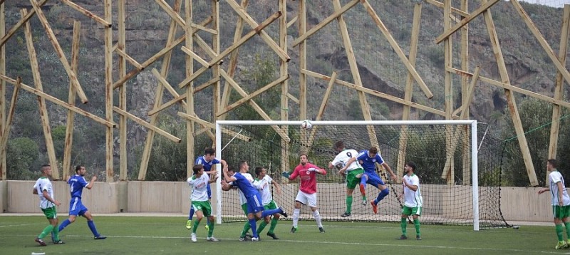 El San Fernando empata 1 � 1 con el Santa Br�gida 