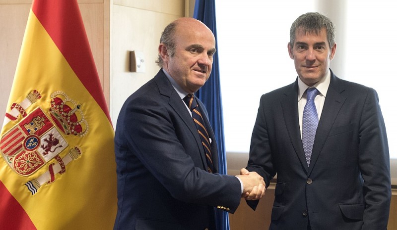 Canarias analiza el nuevo REF econ�mico y su internacionalizaci�n 