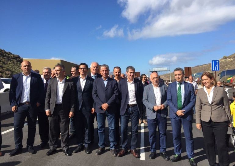 Abierta la nueva carretera de La Aldea