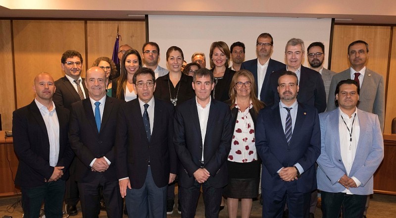 El Gobierno y las universidades impulsan la formaci�n superior de gerentes para �reas comerciales