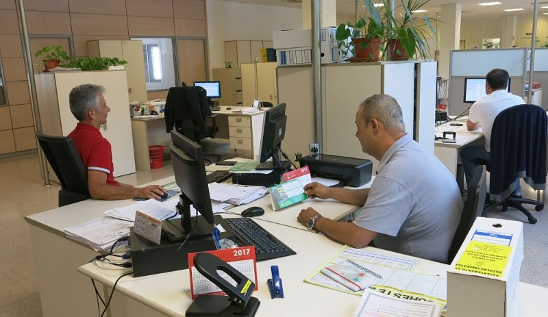 Santa Luc�a homenajea a 25 personas jubiladas por sus trabajos a la comunidad 