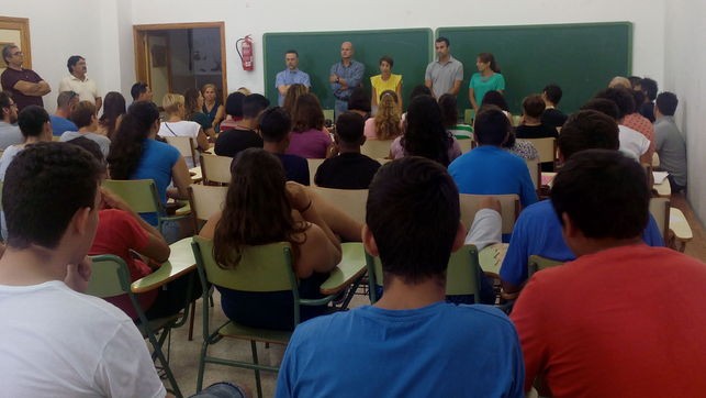 Mog�n invierte 100.000 euros en ayudas a 139 estudiantes