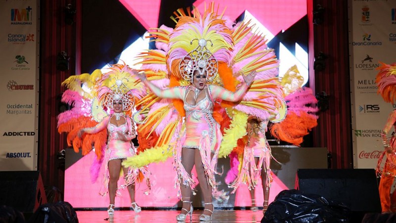 Unas 2.000 personas asisten a la gala m�s solidaria del Maspalomas GayPride 