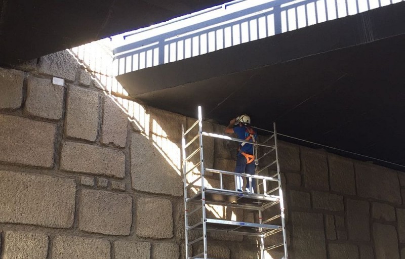 El paso subterr�neo que une El Tablero y Sonnenland recupera la luz