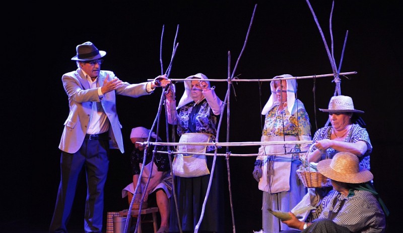 La Cuadrilla triunfa pregonando las fiestas de El Tablero 