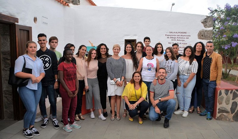 La Casa de Saturninita expone dibujos art�sticos de Estudiantes del IES Amurga