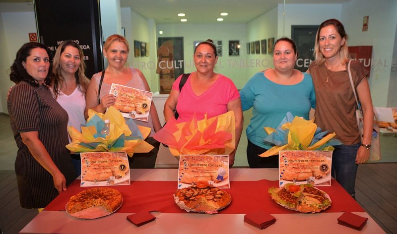 Tata Ojeda �la panadera� gana el 2� concurso de tortillas de El Tablero