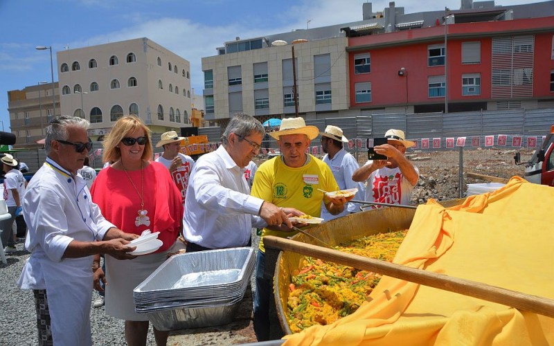 Fervor y devoci�n por la Sant�sima Trinidad en El Tablero 