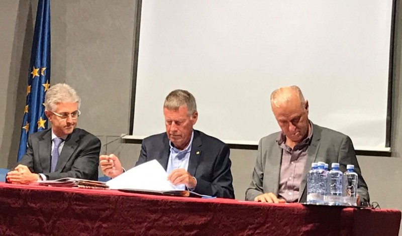 La FEHT trata en su asamblea general la problem�tica de la residencializaci�n 