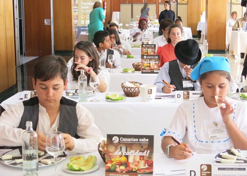 El Concurso Regional Agrocanarias cuenta con jurado infantil eligen su queso favorito