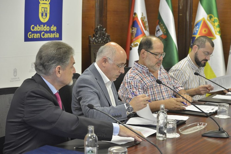 El Cabildo y Valora firman un acuerdo