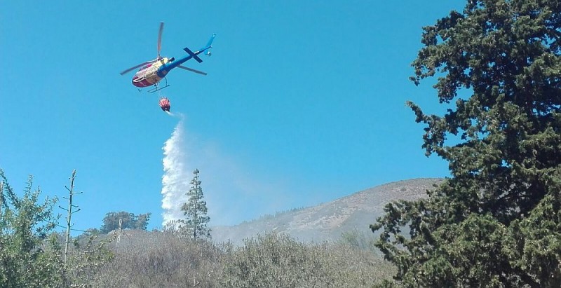 El Cabildo da por controlado el incendio de la cumbre