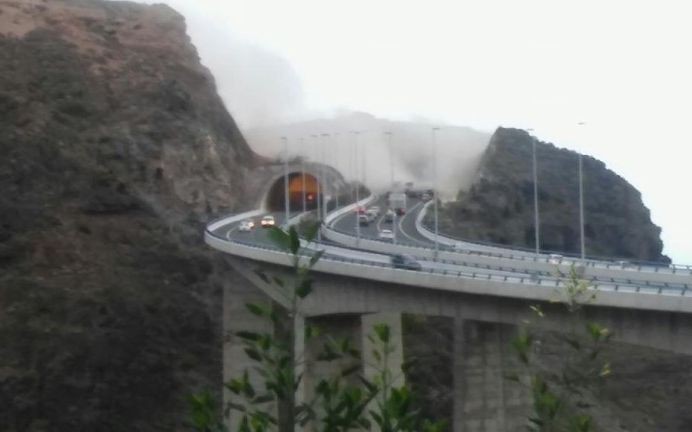Deslizamiento de tierra en el puente de Silva