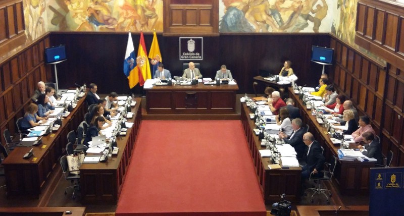 El Cabildo aprueba la adaptaci�n del PIO a las Directrices de Ordenaci�n General y del Turismo