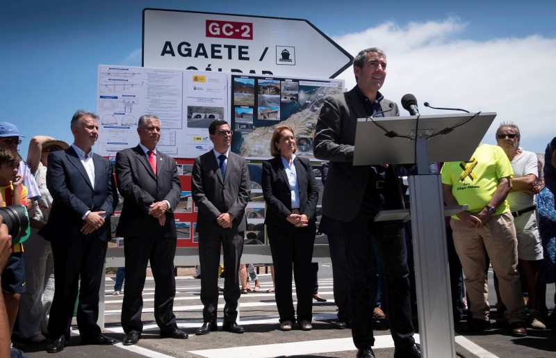 Clavijo asegura la �prioridad absoluta� de la segunda fase de la carretera de La Aldea 
