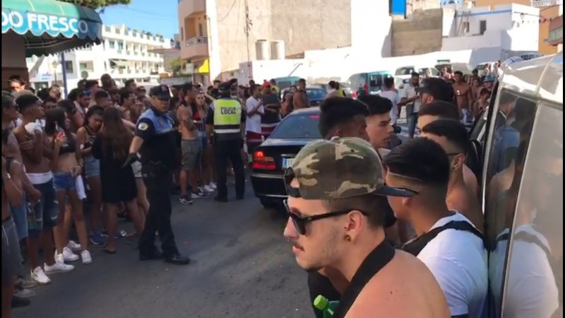 El PP de Mog�n pide la dimisi�n del concejal de Festejos ante los graves incidentes en el Festival H2O 