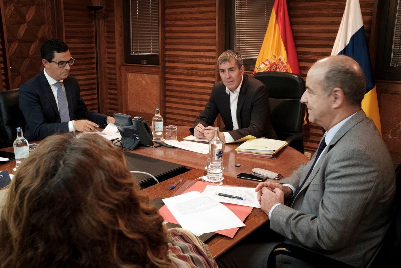 El Gobierno ratifica la rebaja del coste de las matr�culas universitarias para el curso 2017/2018