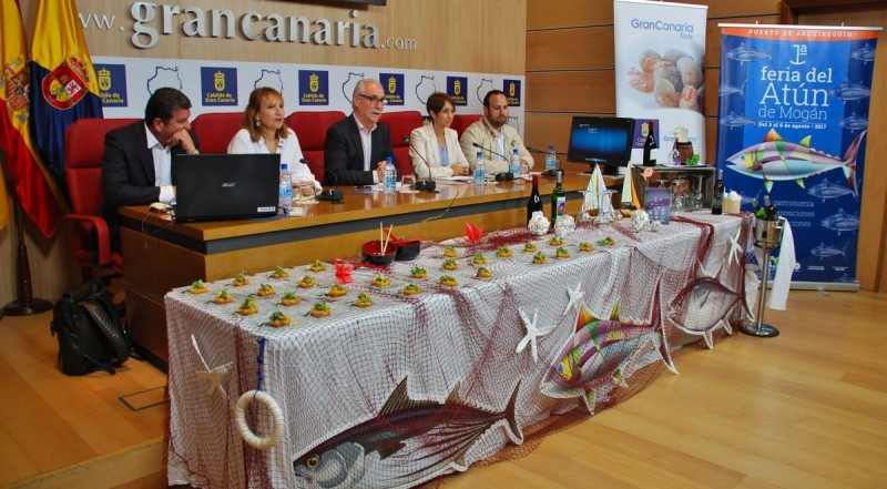 Mog�n celebra la primera feria dedicada al at�n 