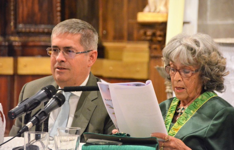 Luisa Rodr�guez recuerda el Tunte antiguo en el inicio de las fiestas de Santiago 2017