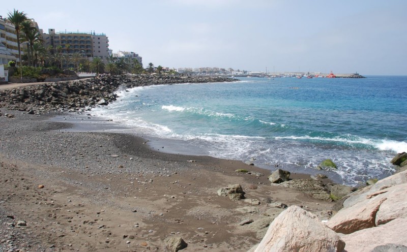 El Ayuntamiento abre la cala junto al hotel Sunwing de Arguinegu�n