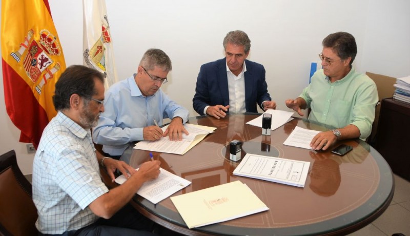 El Colegio de Arquitectos firma el concurso de ideas para construir las Oficinas Municipales