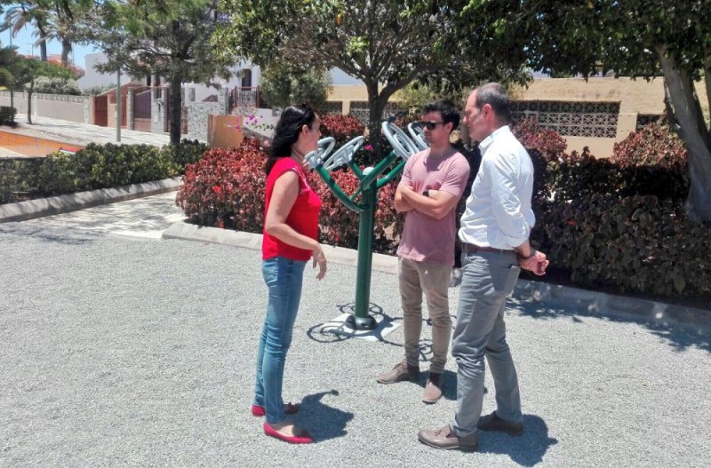 Ag�imes inaugura un parque biosaludable  