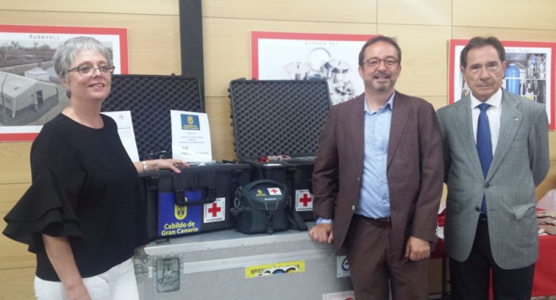 El Cabildo grancanario dona a Cruz Roja tecnolog�a para evaluar los desastres �in situ�