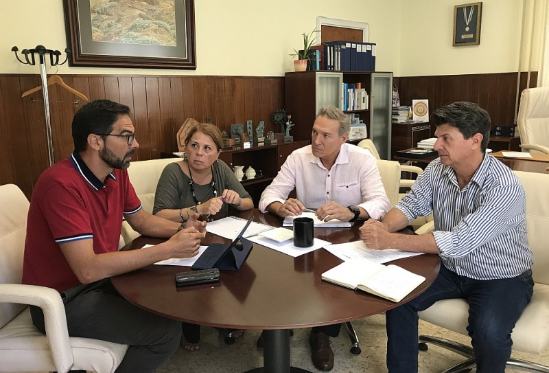 Trabajo y Salud P�blica coordinan la prevenci�n de riesgos laborales asociados al consumo de drogas