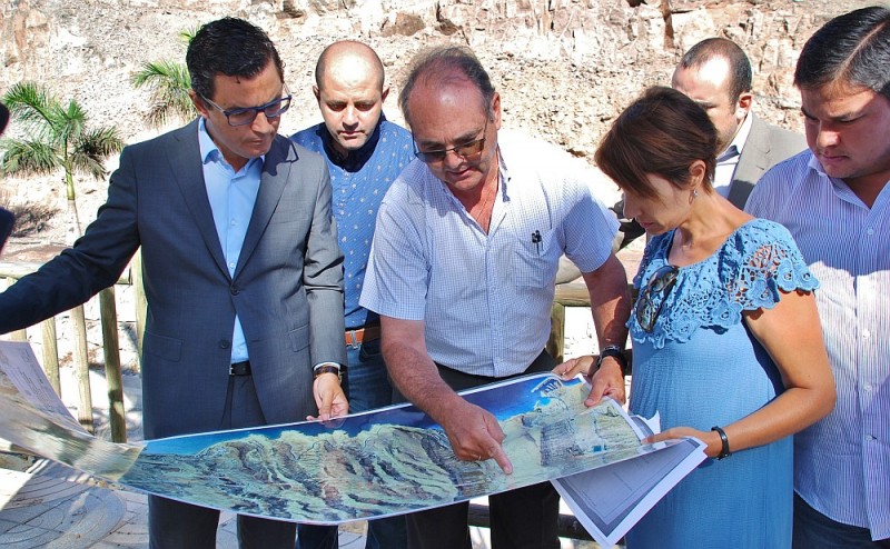 El Gobierno estudia mejorar la movilidad y conectividad de Mog�n con la GC-1