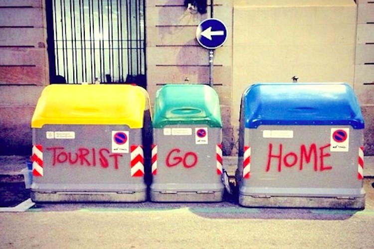 NC rechaza las acciones violentas de �turismofobia� por parte de minor�as