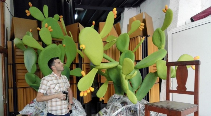 Santa Luc�a lleva a la Ofrenda del Pino m�s de 400 kilos de alimentos 