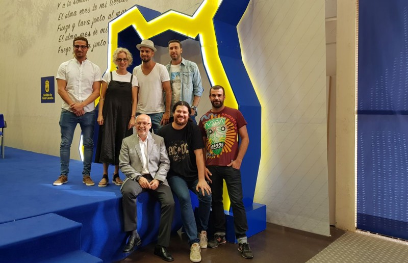 El Cabildo y Efecto Pasillo lanzan una campa�a contra el control en las relaciones entre j�venes