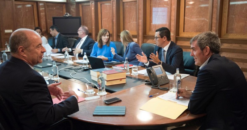 El Gobierno aprueba ayudas para paliar los da�os del incendio