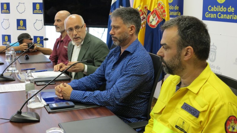 El Cabildo se centra en la hip�tesis del incendio intencionado
