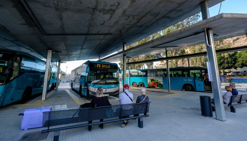 Mog�n consigue aumentar el servicio especial de Global entre Playa del Cura y Taurito 