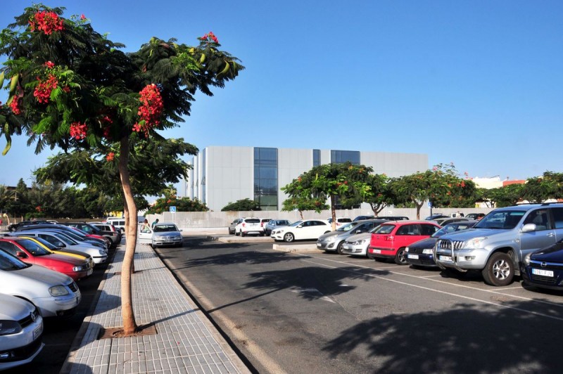 San Bartolom� bajar� en 2018 el IBI y el Impuesto Municipal de Veh�culos  