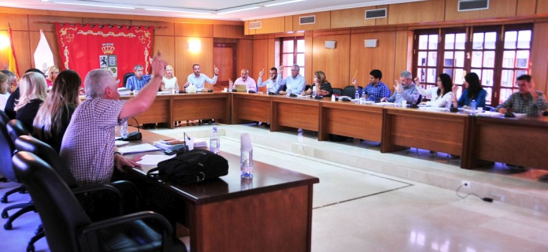 Tirajana baja el IBI y el impuesto de circulaci�n