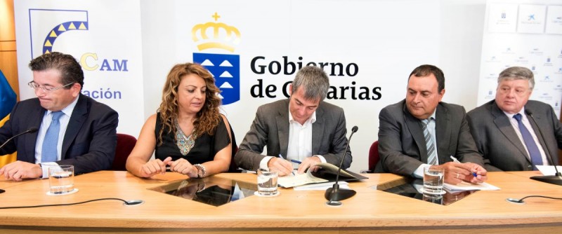 Canarias incorpora 1,8 millones de euros a emergencia social en los municipios  