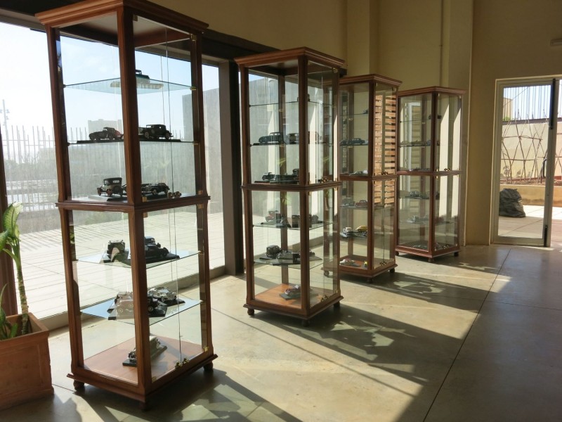 El Museo La Zafra de Vecindario acoge una exposici�n de coches cl�sicos en miniatura